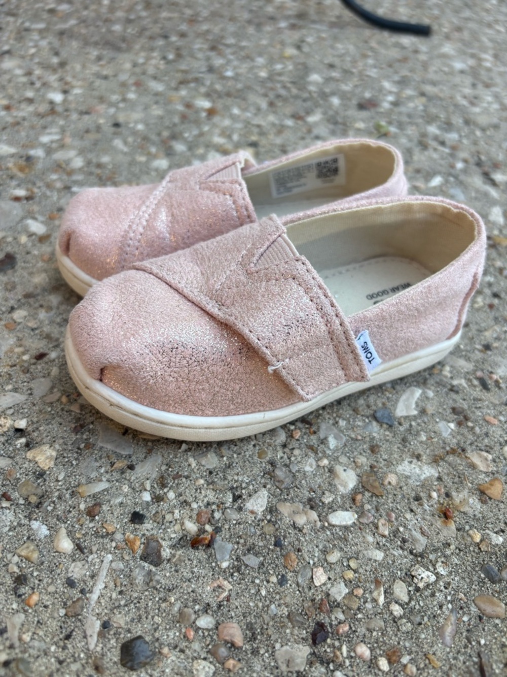 Toms Kids Slip-On Sneakers in Blush Pink Glitter
